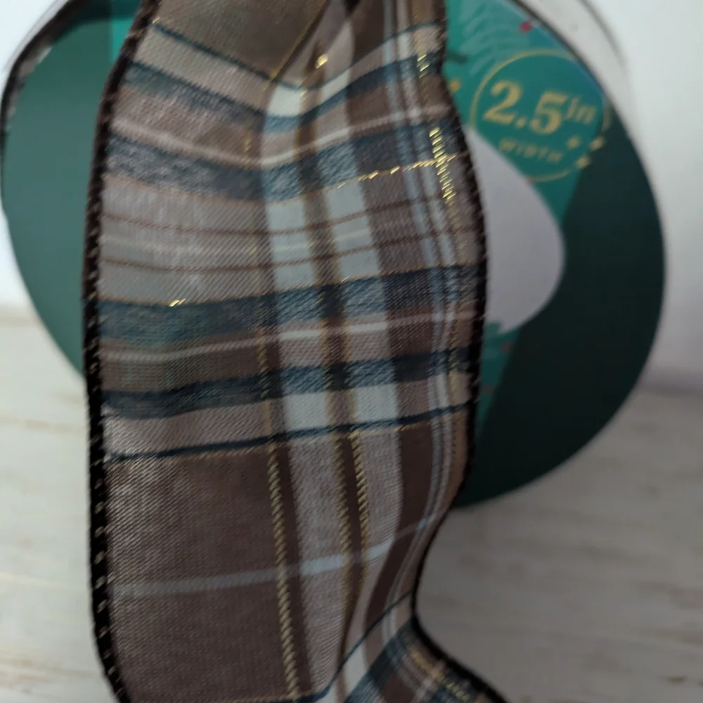 Member's Mark Premium Holiday Ribbon - Brown, Green & Gold Plaid